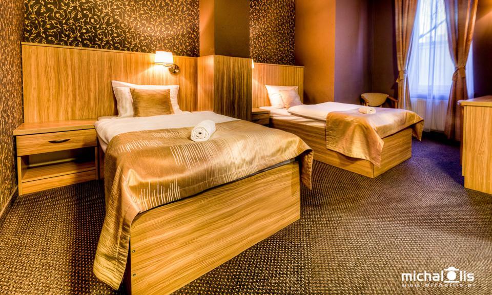Aviator Hotel Restauracja & Spa Пабьянице Экстерьер фото