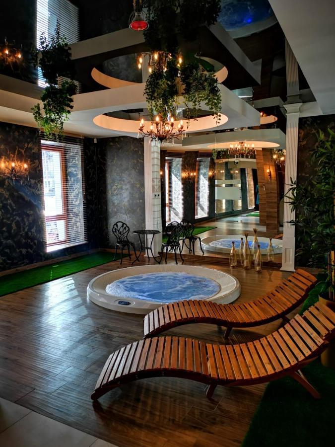 Aviator Hotel Restauracja & Spa Пабьянице Экстерьер фото