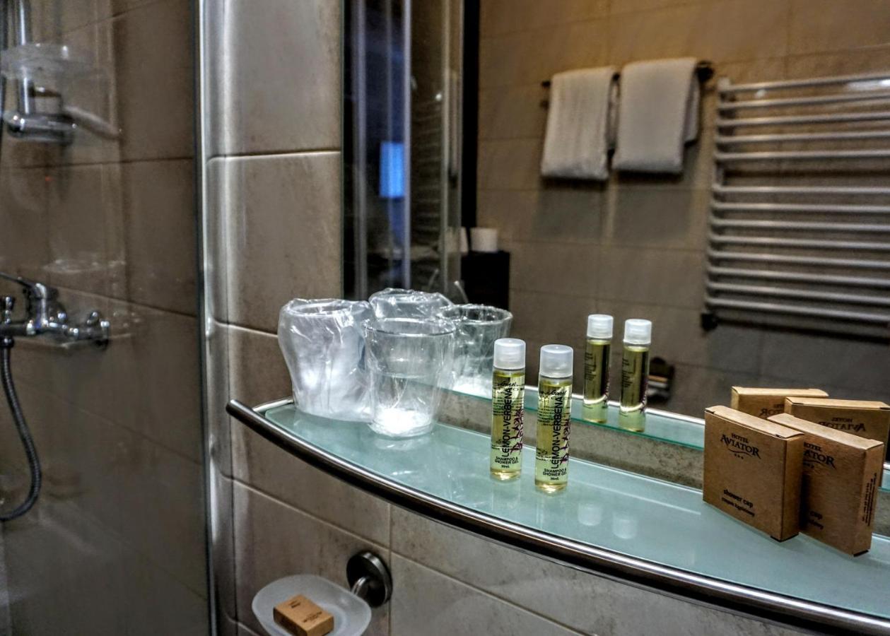 Aviator Hotel Restauracja & Spa Пабьянице Экстерьер фото